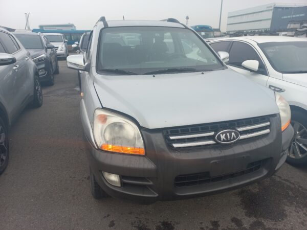 2005 KIA Sportage SUV Silver