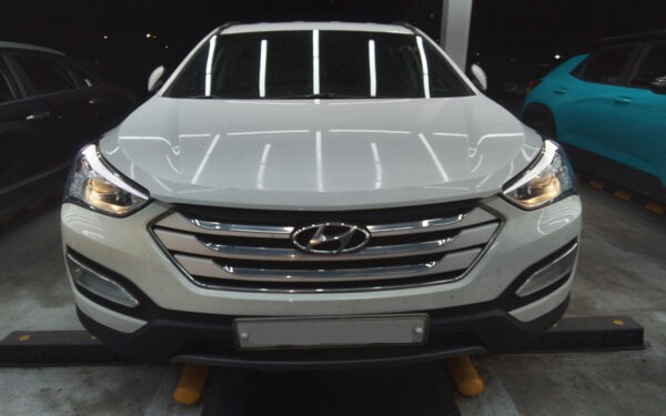 2013 Santa Fe(DM) diesel R2.0 2WD Premium White - Image 2