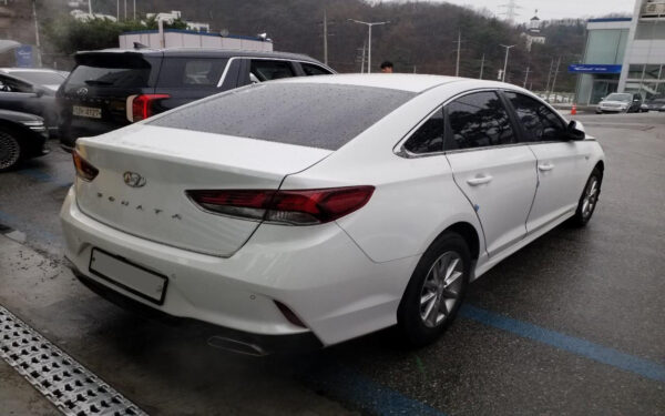 2018 Sonata LF New Rise LPi rental car Style White - Image 4