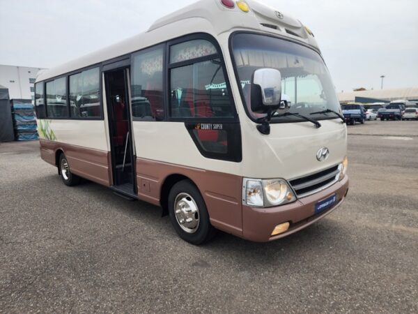 2011 County 29seats 160 HP Long Body Diesel Beige &Brown - Image 11