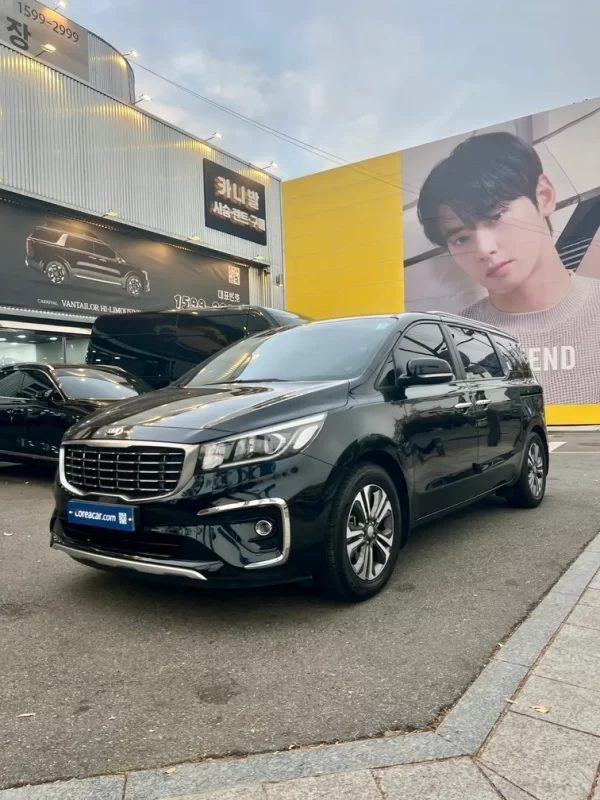 2019 Kia The New Carnival high limousine - Image 3