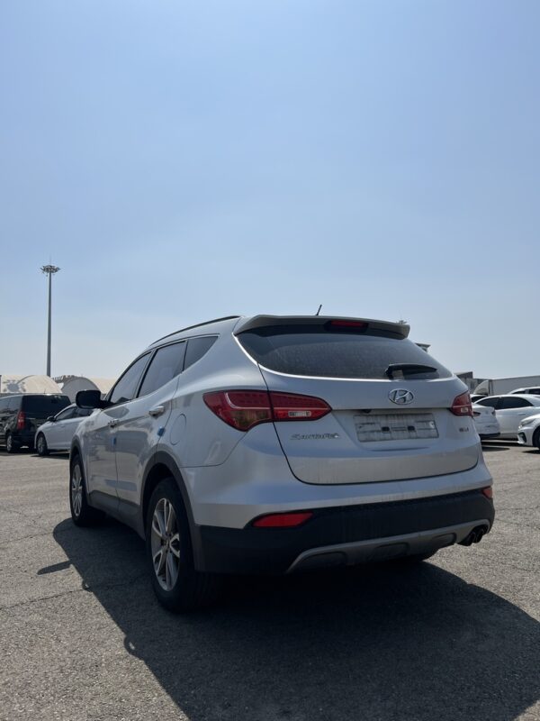 2014 Hyundai SantaFe Silver 2WD - Image 8