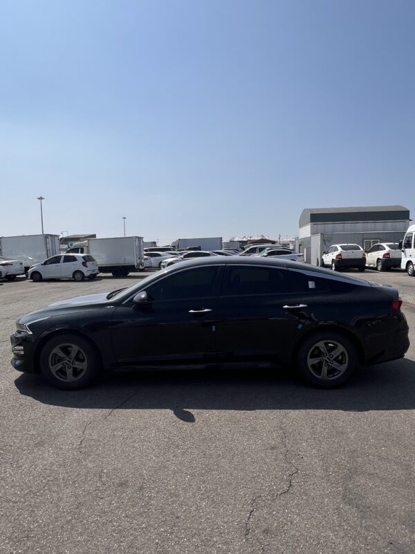 2022 Kia K5 GT Black - Image 6