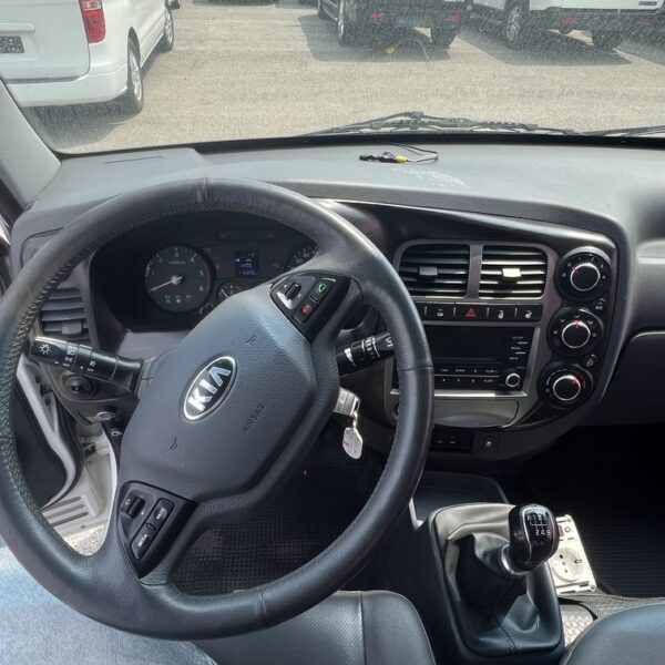 2019 Kia BongoⅢ  M/T（1T） - Image 11