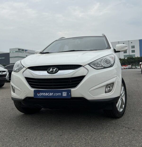 2013 Hyundai Tucson 2WD A/T White