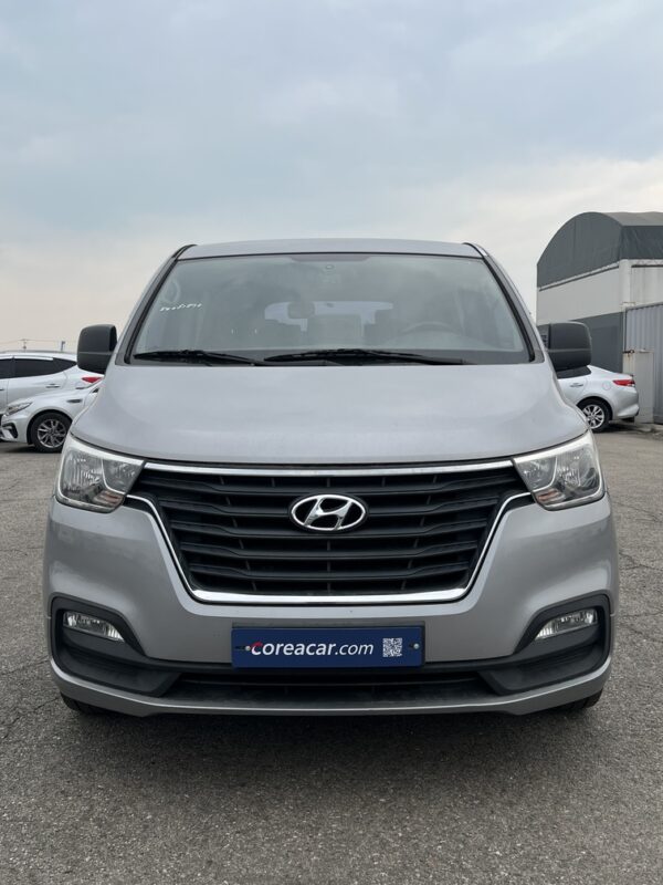2019 Hyundai New Grand Starex 12seats Silver - Image 3